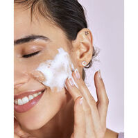 Naturally Clean Exfoliante Facial Sólido Anti-Imperfecciones  75g-198751 4